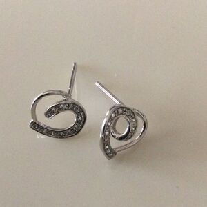 18k white gold diamond earrings